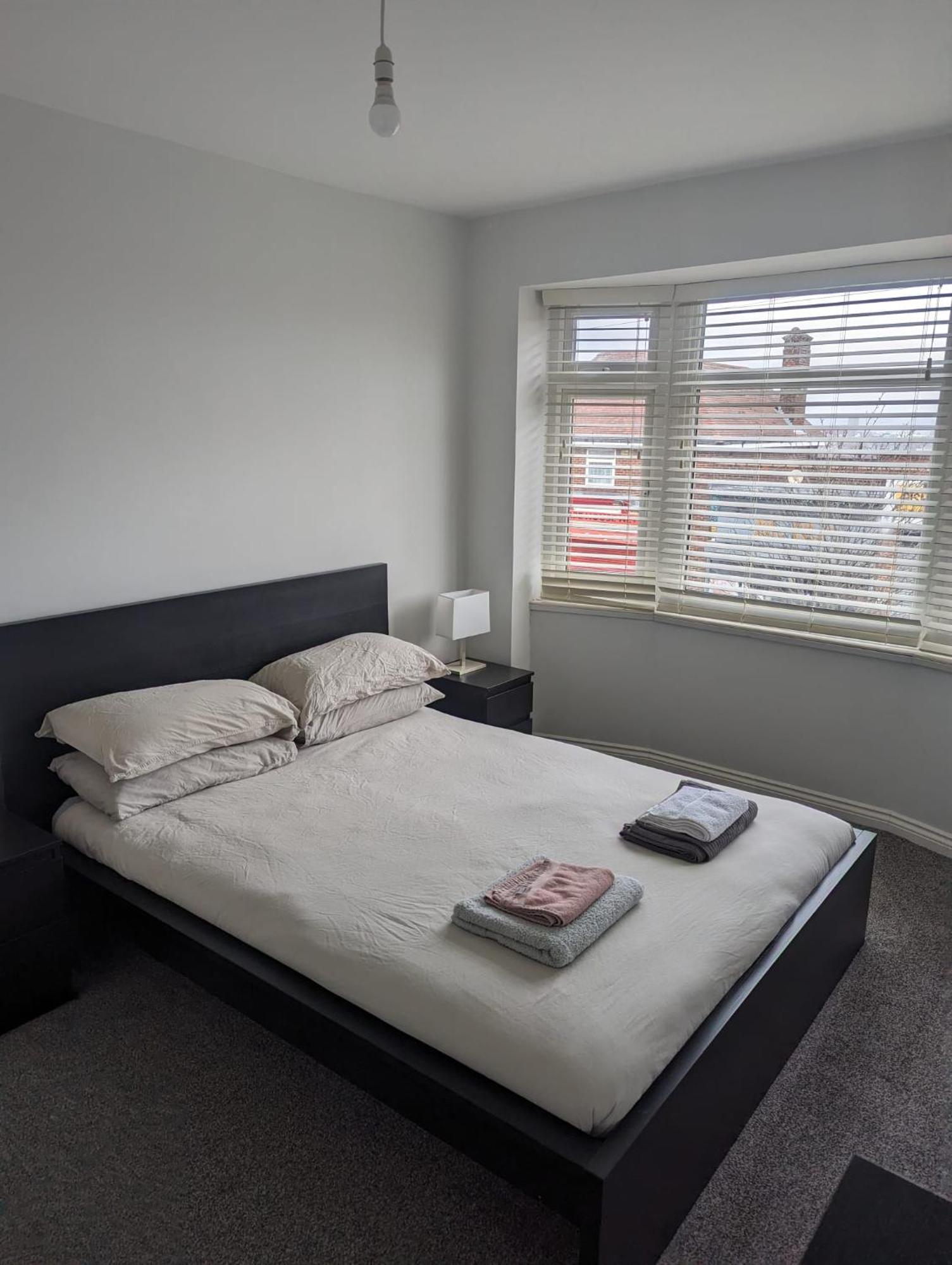 Modern 3 Bedroom Home, Close To City Centre And Peak District Heeley Exterior foto